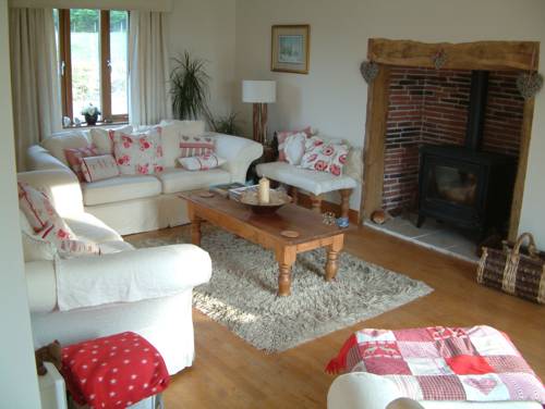 Saint-Sornin-Lavolps France Code promo pour réservation d'hôtel Booking.com