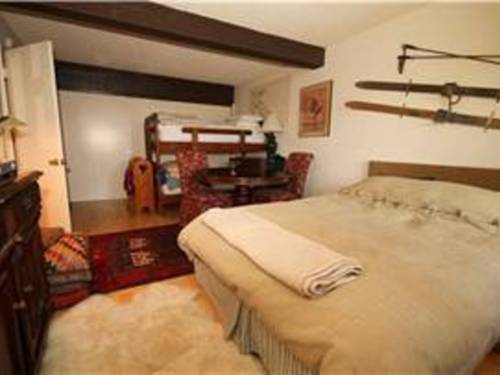 Mammoth Lakes (California) United States Hotel Booking Promo Code Booking.com