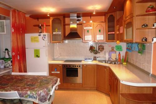 Tomsk Russland Hotelbuchungs-Promocode Booking.com
