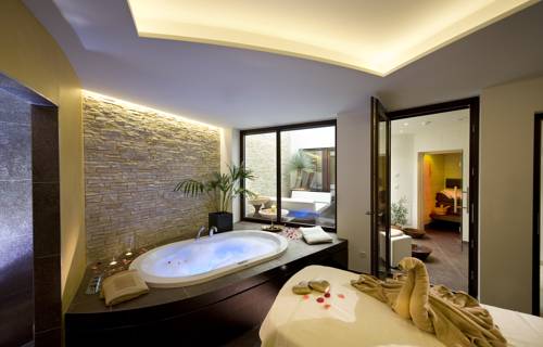Meran (Meran) Italien Hotelbuchungs-Promocode Booking.com