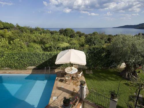 Acireale Italien Hotelbuchungs-Promocode Booking.com