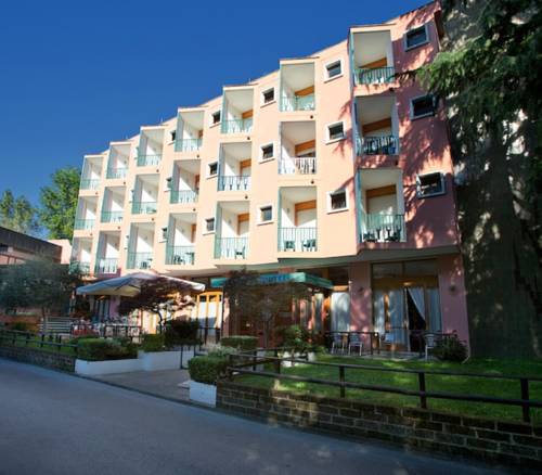 Grado Italy Hotel Booking Promo Code Booking.com